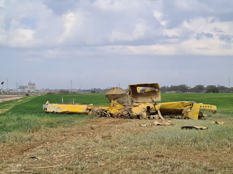 اصابة طيار اثر تحطم طائرة في الجنوب